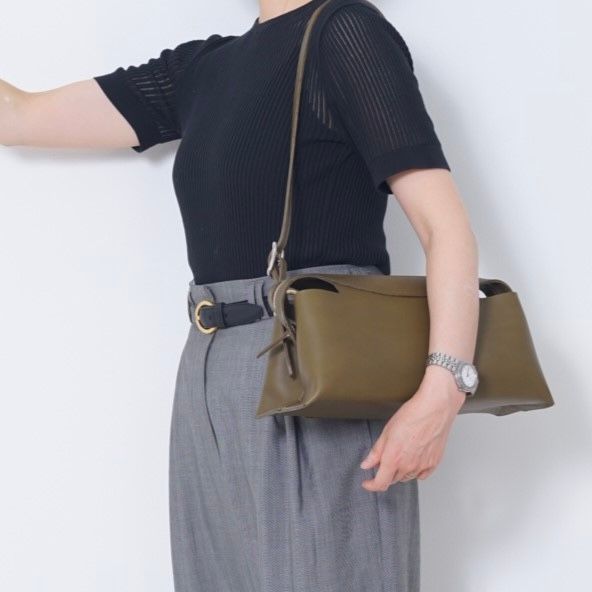 【残り一点】Oblong Shoulder