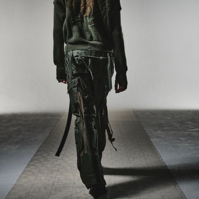 【残り一点】Slash Seam Twist Cargo Pants(PIGMENT DYED MOLESKIN)