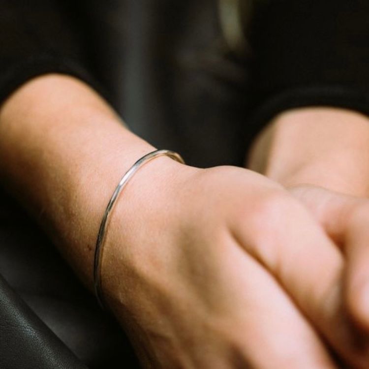 【再販売通知受付可能】Bangle Hook Hammered