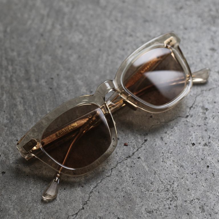 レンズ : DARK BROWN(BR-40)