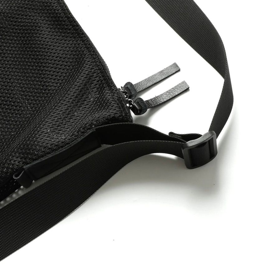 【残りわずか】Mesh Shoulder Bag