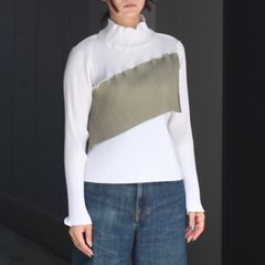 【残り一点】Spiral Wave Long Sleeve Top High Neck Type