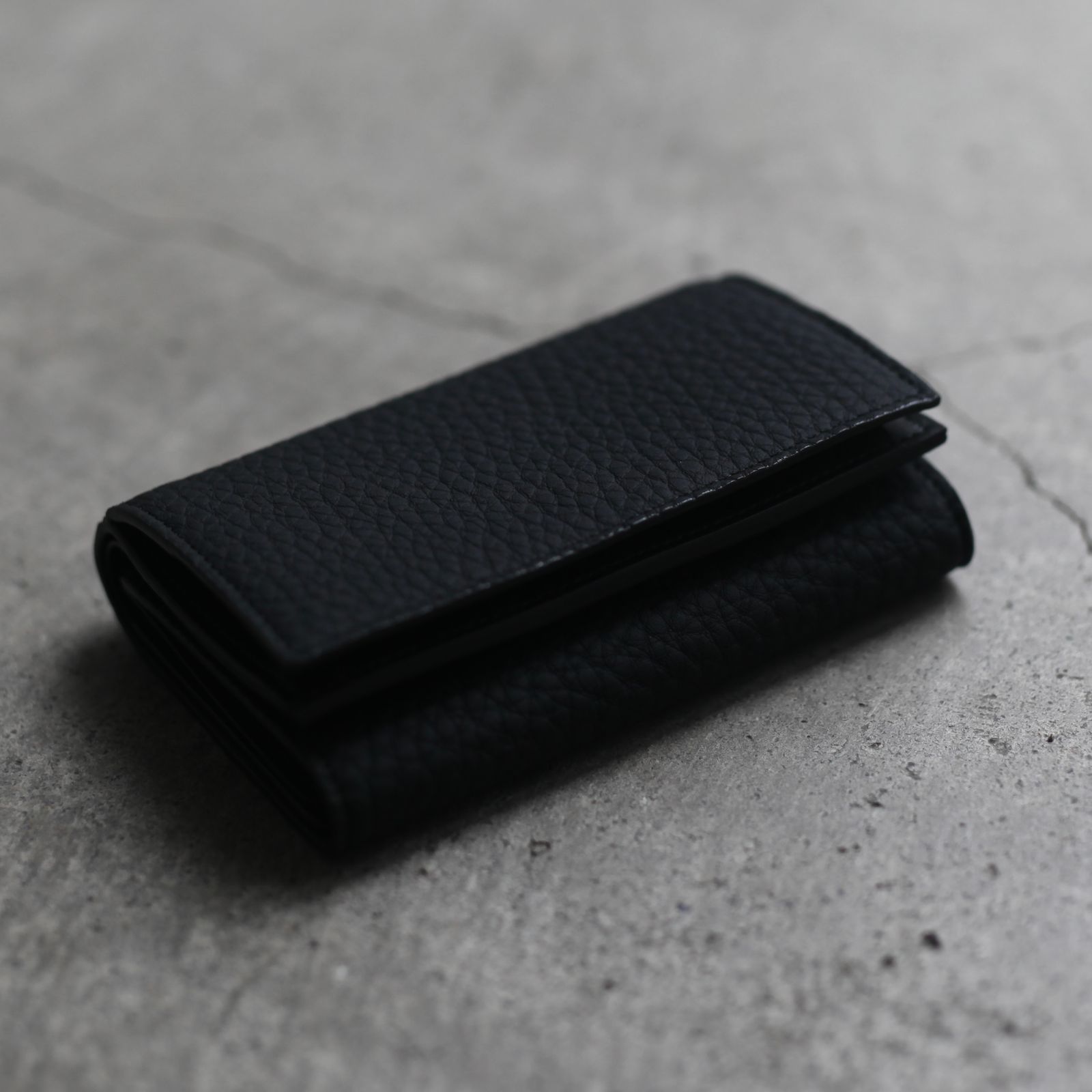 【残りわずか】Cristy Trifold Mid WLT(DIPLO SKY)