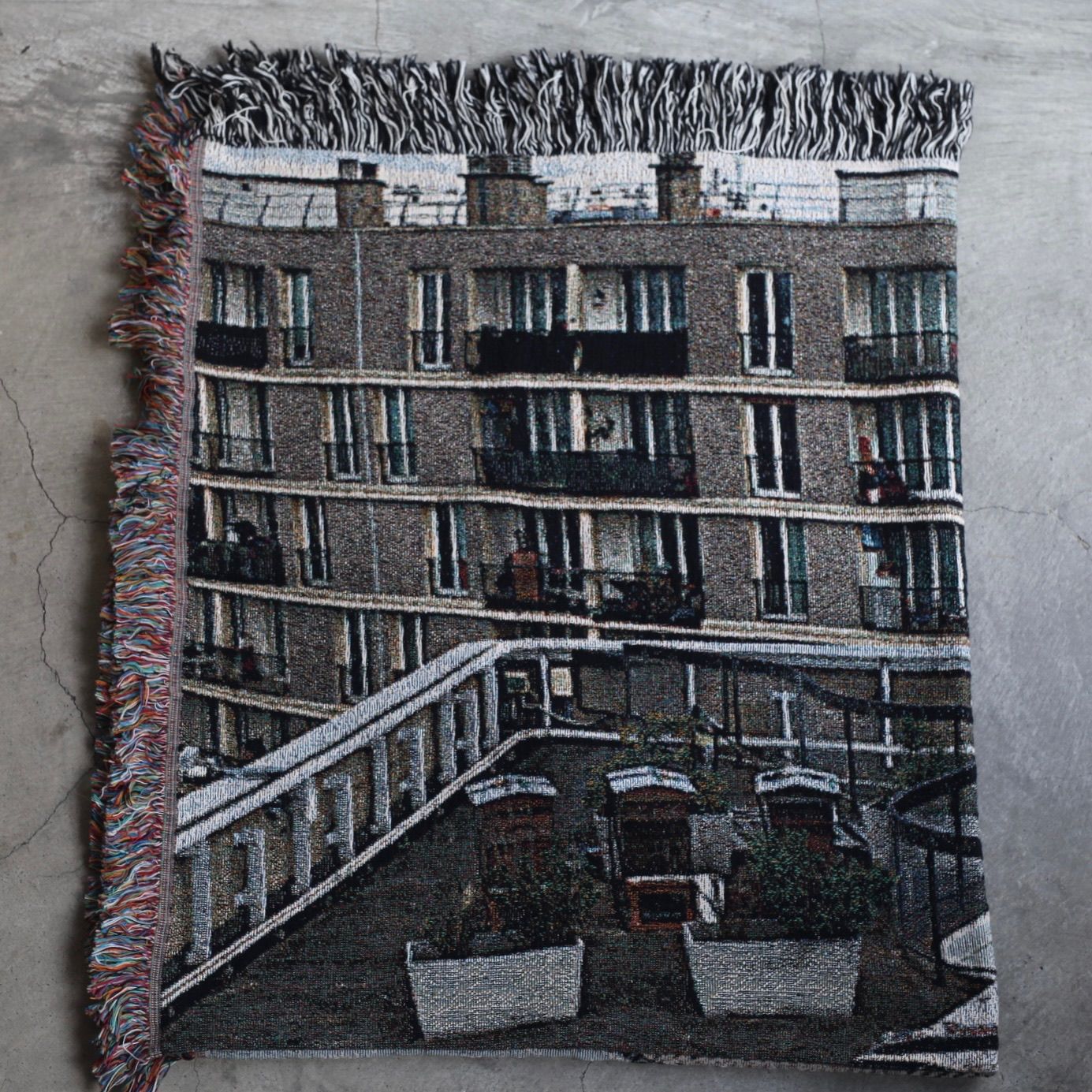 【残り一点】Niemeyer Rooftop Building Blanket