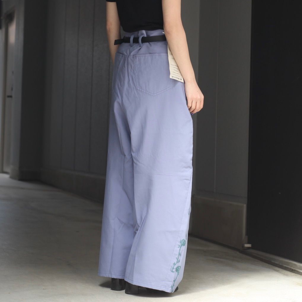 【残り一点】Hi Baggy With Embroidery