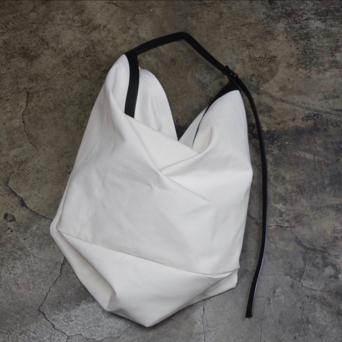 【お取り寄せ注文可能】Canvas Tote Bag
