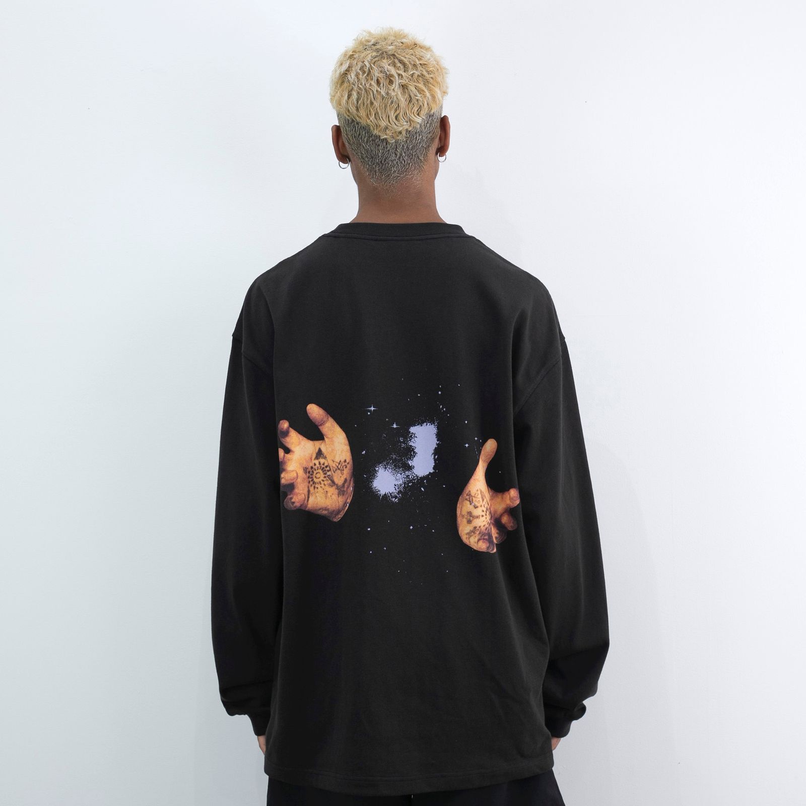 【残りわずか】Eyes L/S Tee