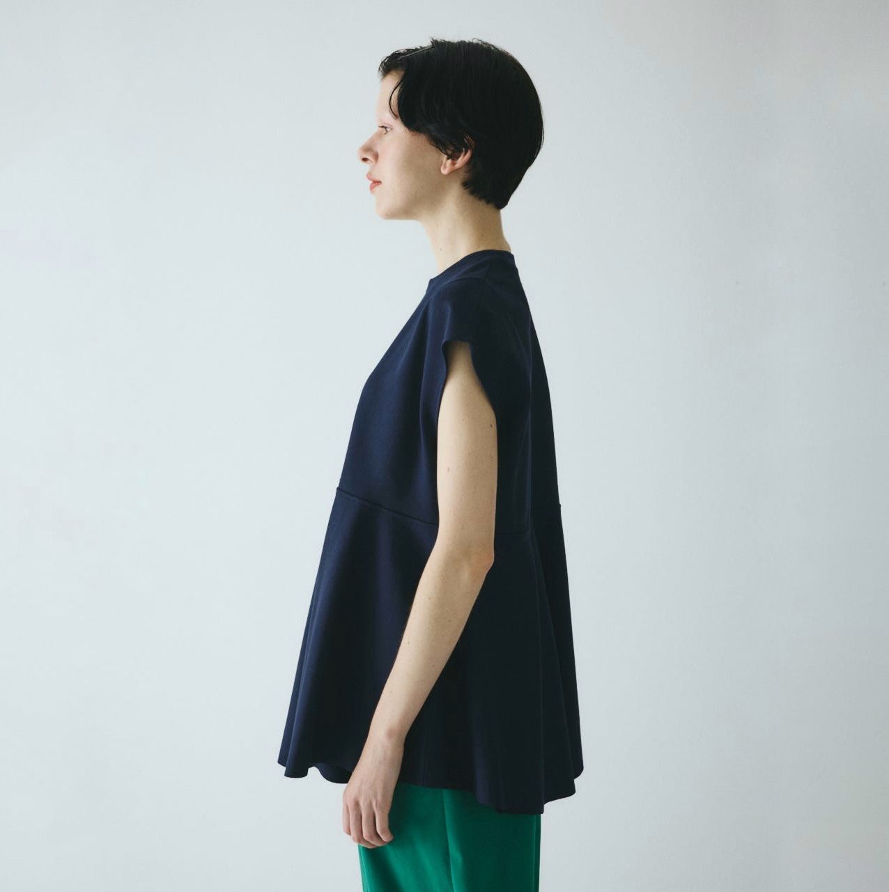 【残り一点】Cropped Ponte Tops