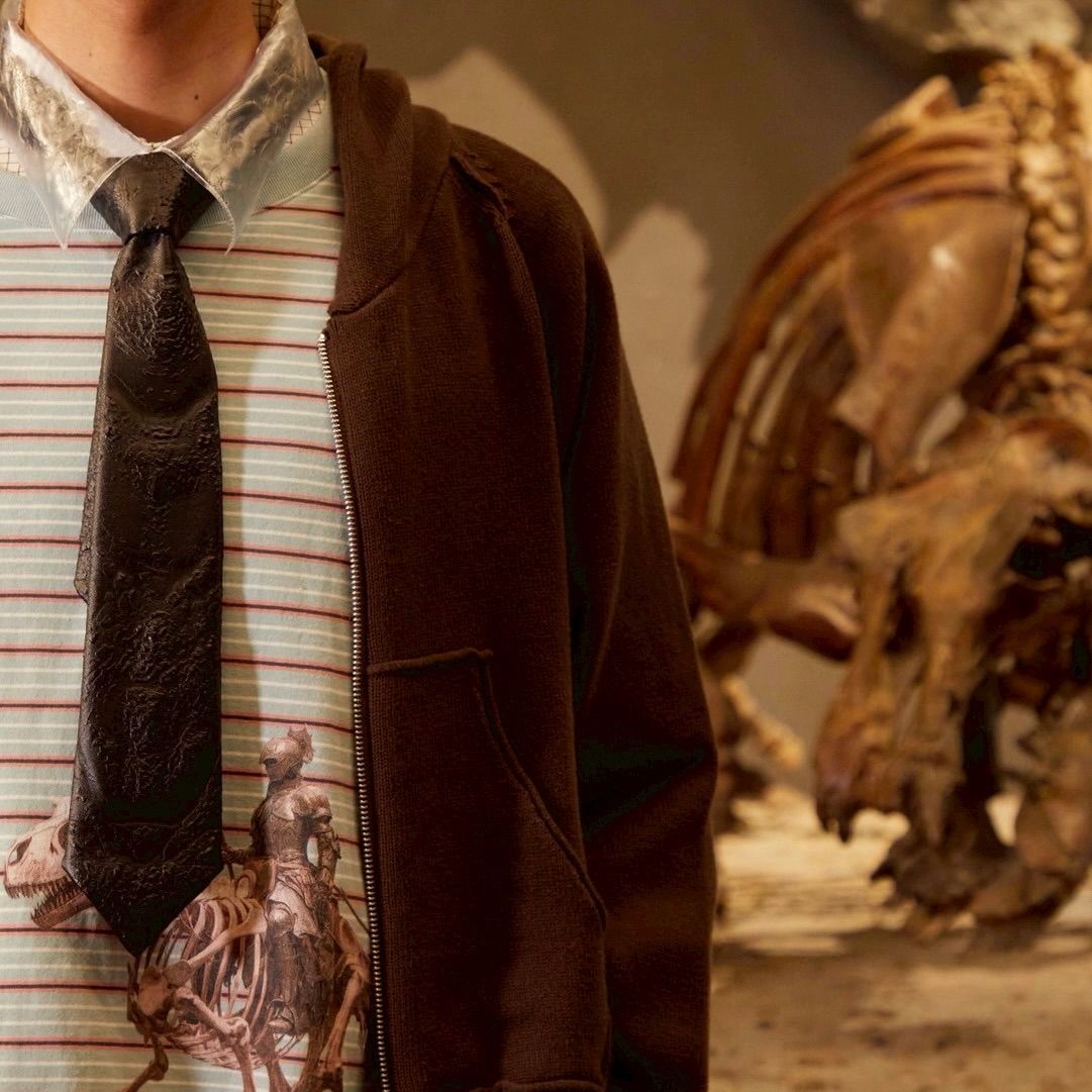 【残りわずか】Doragon Leather Tie
