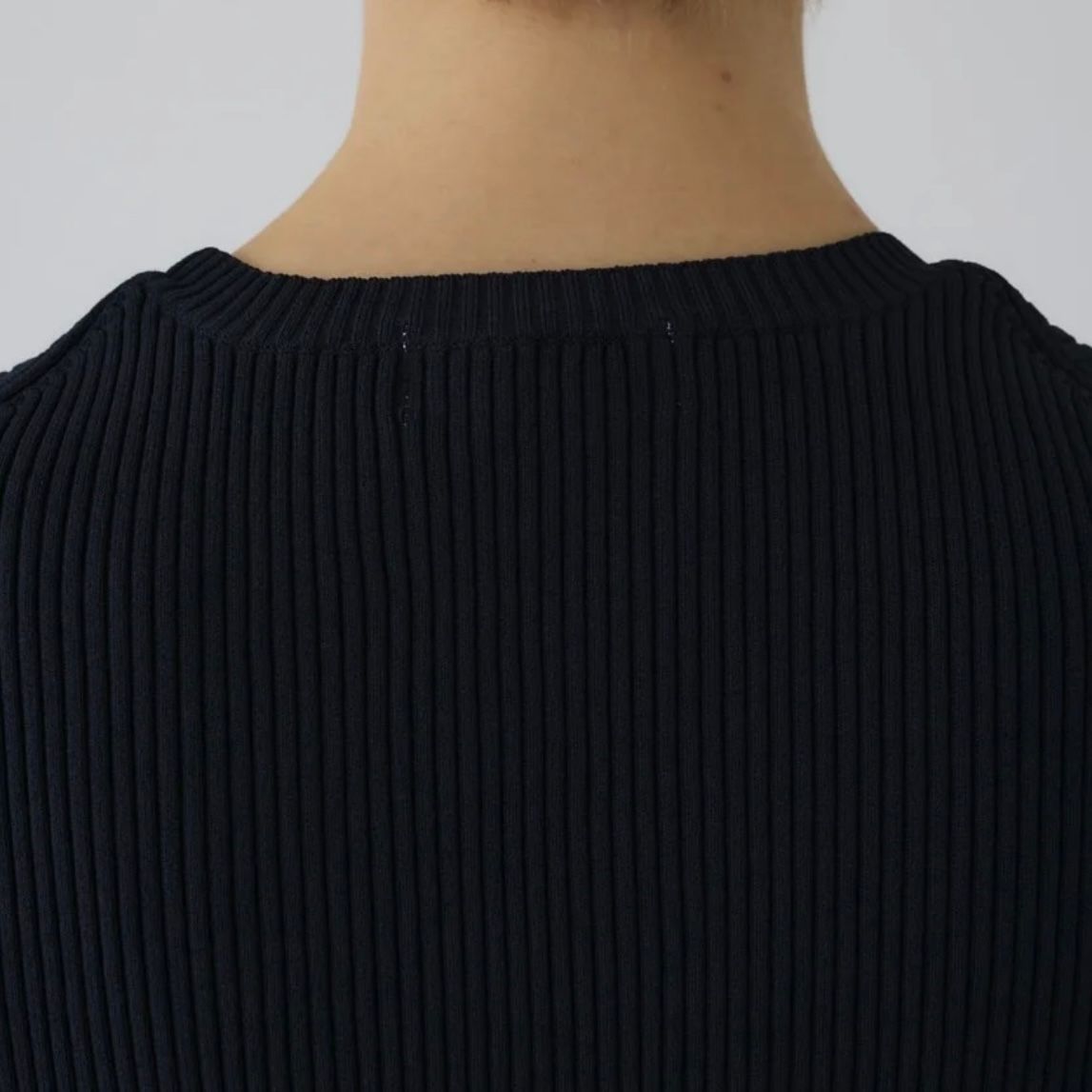 【残り一点】Compact Knit Tops