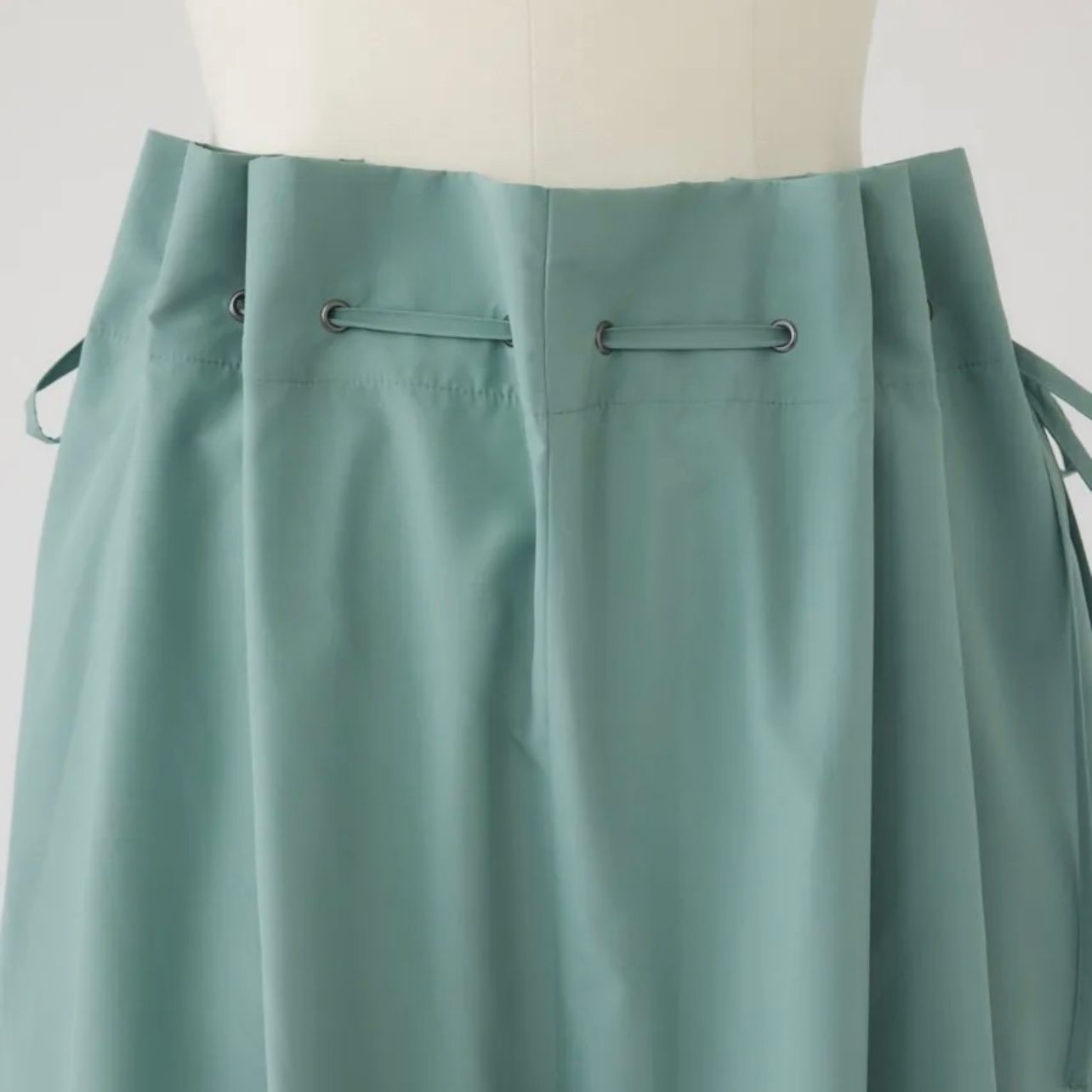 【残り一点】Drawstring Relax PT