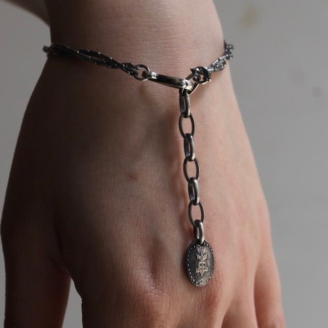 【お取り寄せ注文可能】Intellectual Chain Brace 2