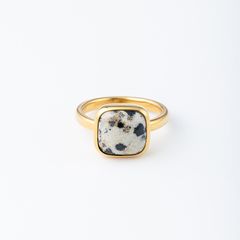 【お取り寄せ注文可能】Square Cabochon Dalmatian Stone Ring