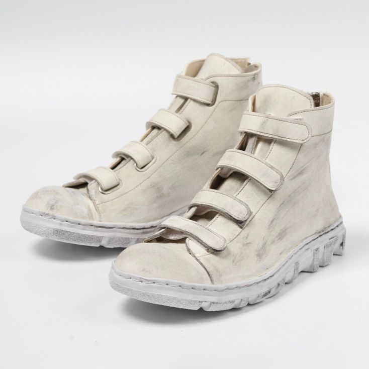 【お取り寄せ注文可能】Velcro Sneakers(WOMEN)