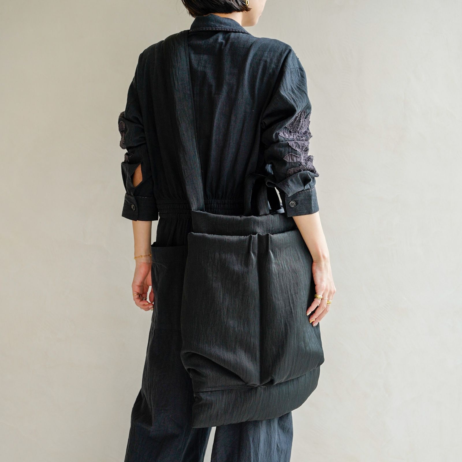 【残り一点】Annie Twisted Helmet Bag(CERATO BRIGHT)