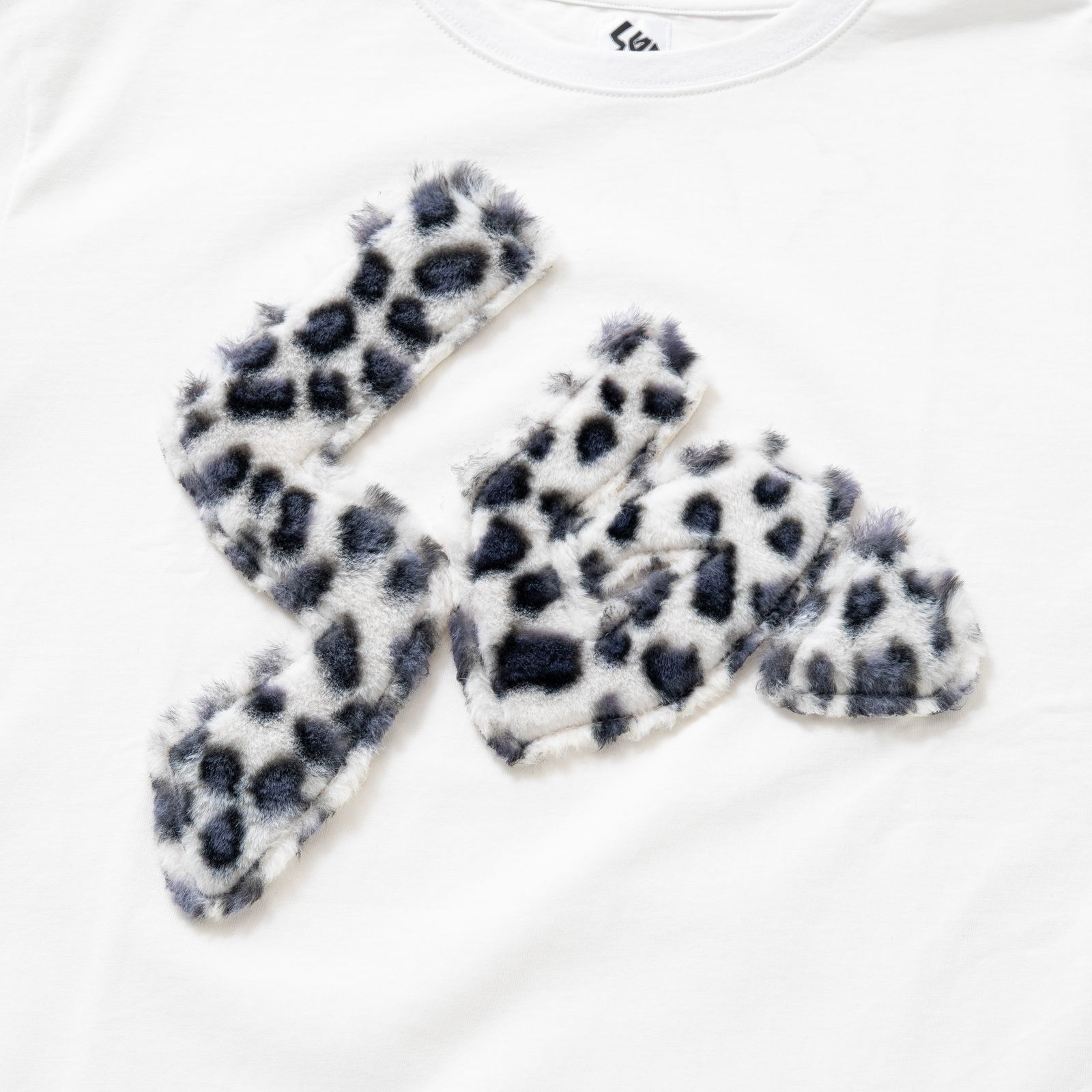 【残り一点】Faux Fur Patch Tee