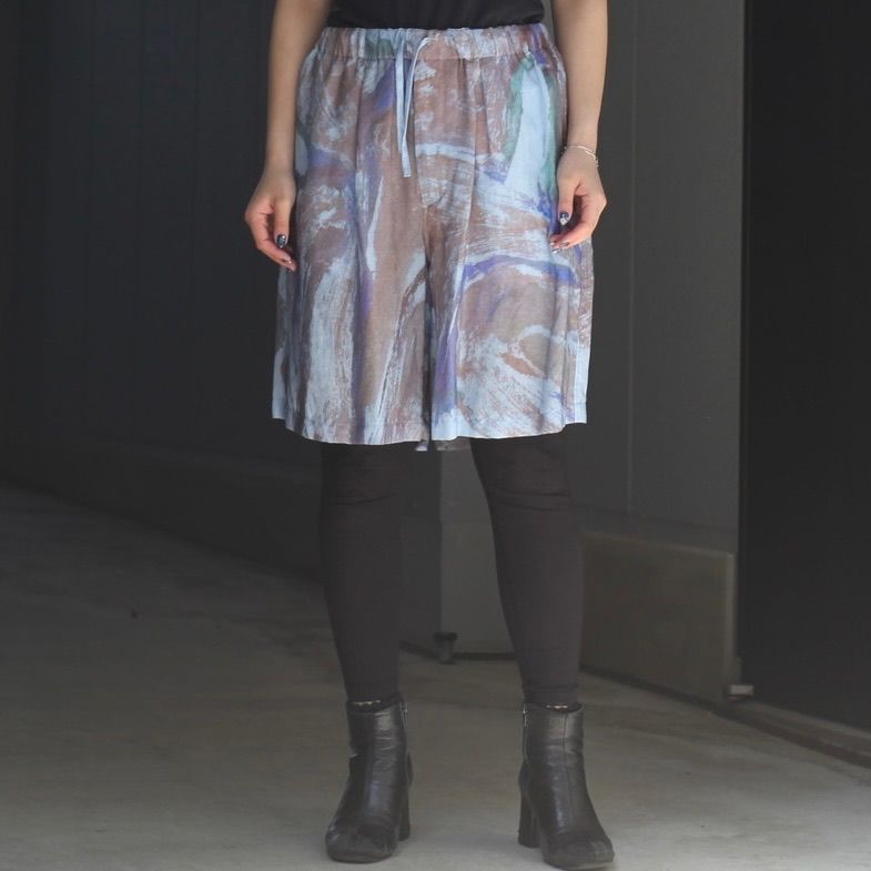 【残り一点】Flower Printed Easy Shorts