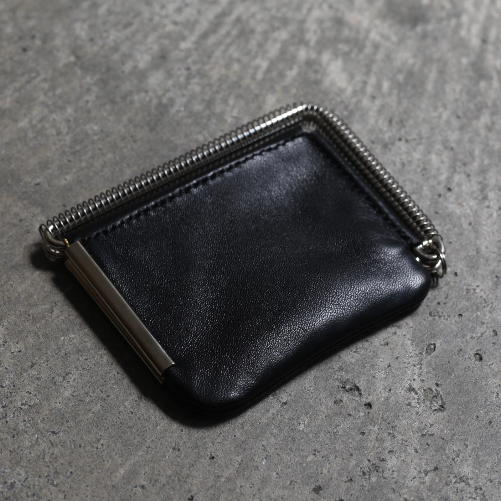 【残り一点】Coil Spring Coin Case(HOOKE_LAMB)