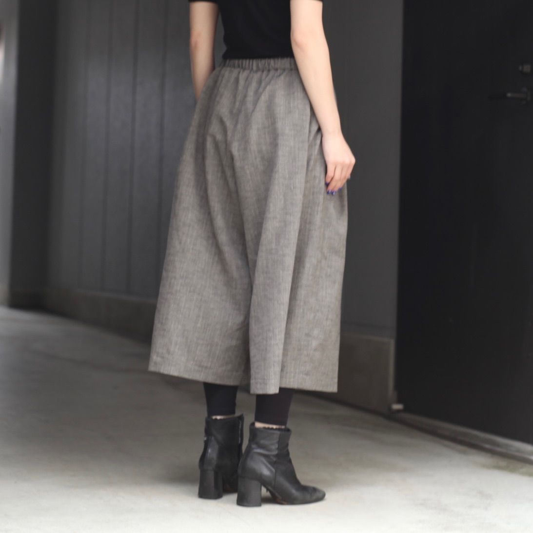 【残り一点】ワイドイージーショーツ(POLYESTER/RAYON)