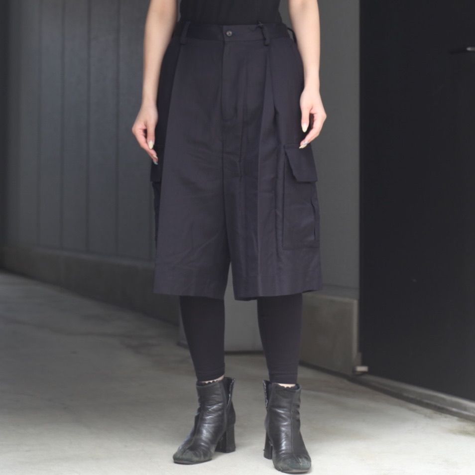【残り一点】Silk Cupro Cargo Short Trousers