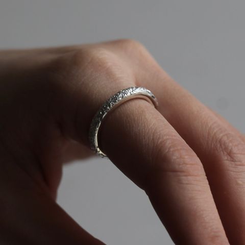 【残り一点】Oval Textured Ring(3.5mm)