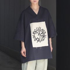 【残り一点】MBLプリントVネックTee