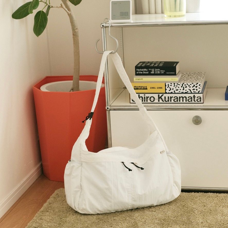 【残り一点】Big Nylon Shoulder Bag