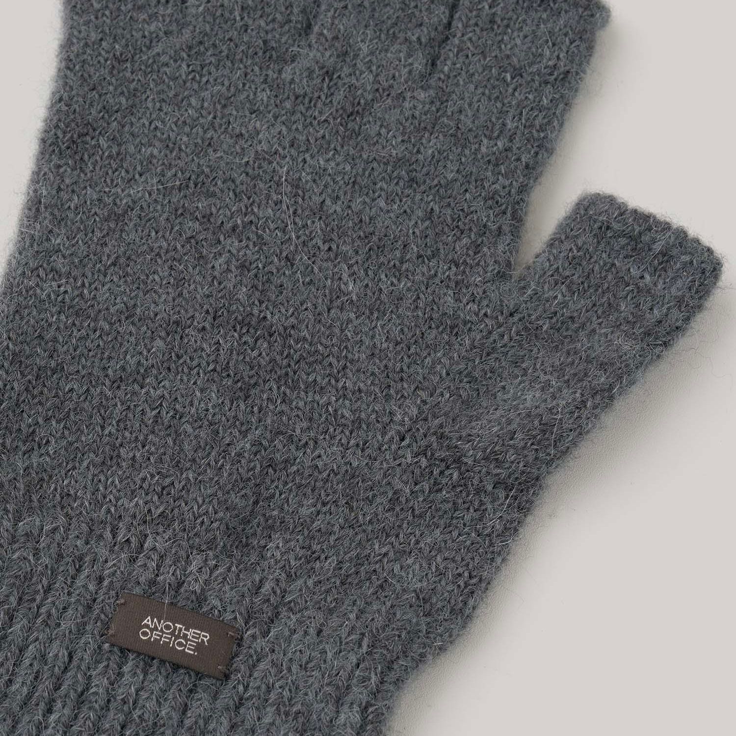 【残り一点】Mohair Fingerless Gloves