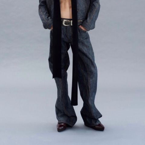 【残りわずか】3D Twisted Wide Leg Jeans