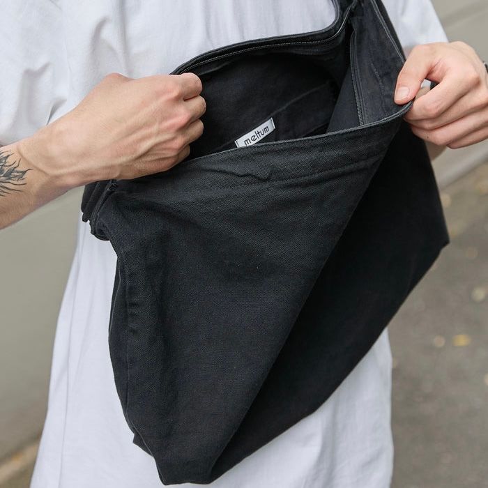 【再販売通知受付可能】Canvas Shoulder Bag