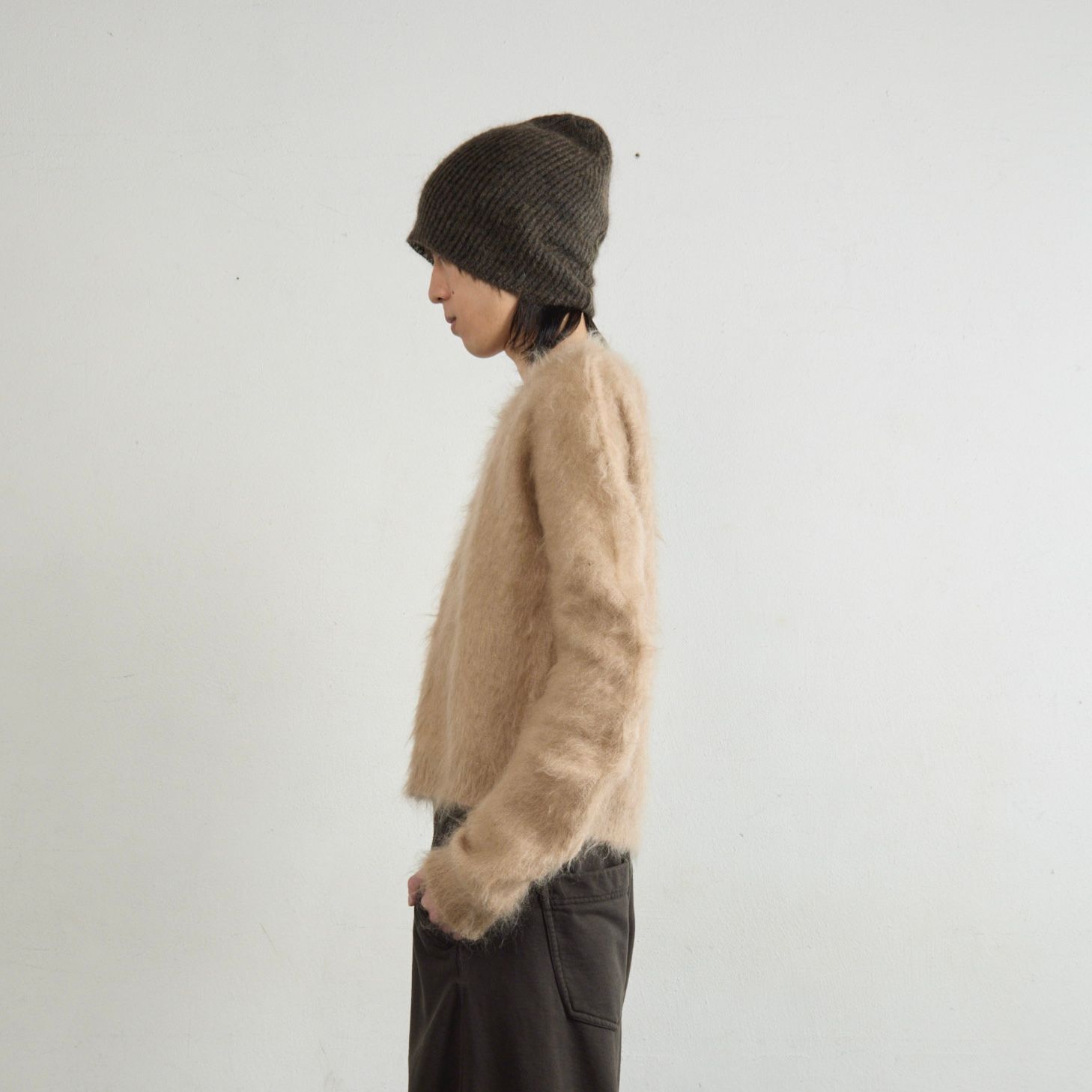 【残り一点】Brushed Mohair V-Neck Sweater