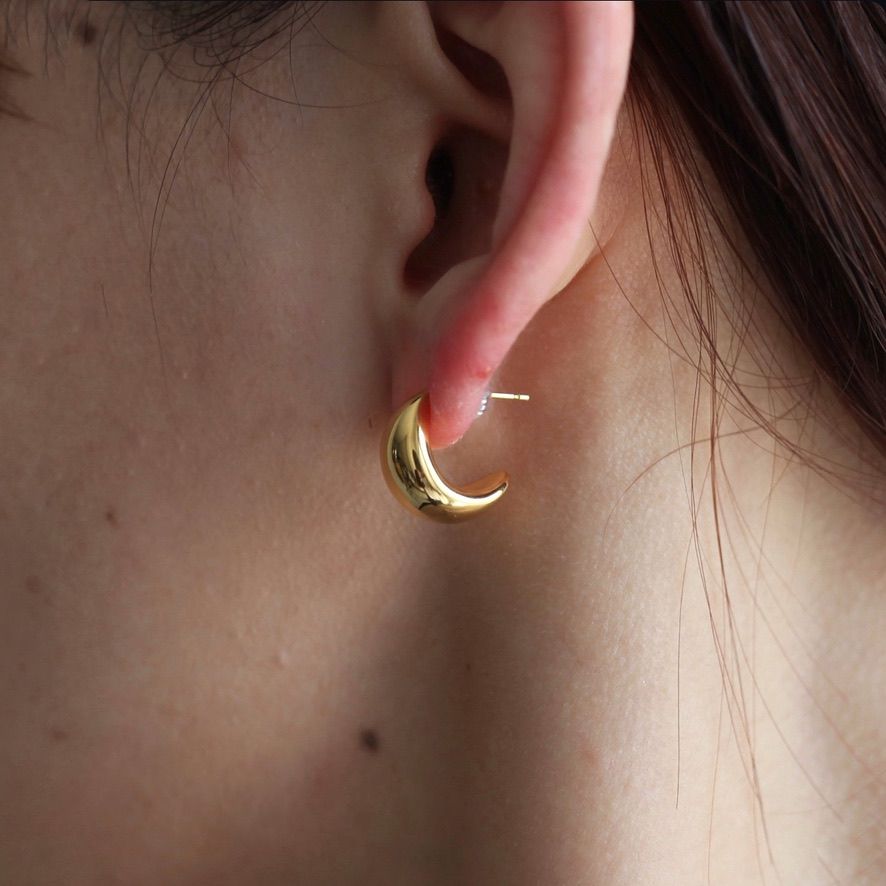 【残り一点】Crescent Moon Earrings