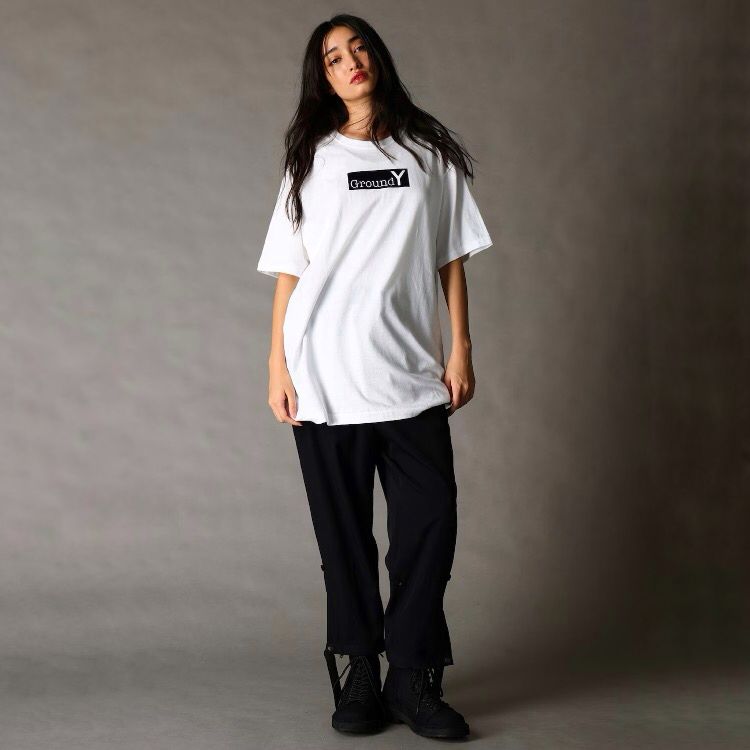 【残り一点】フロッキーボックスロゴカットソー