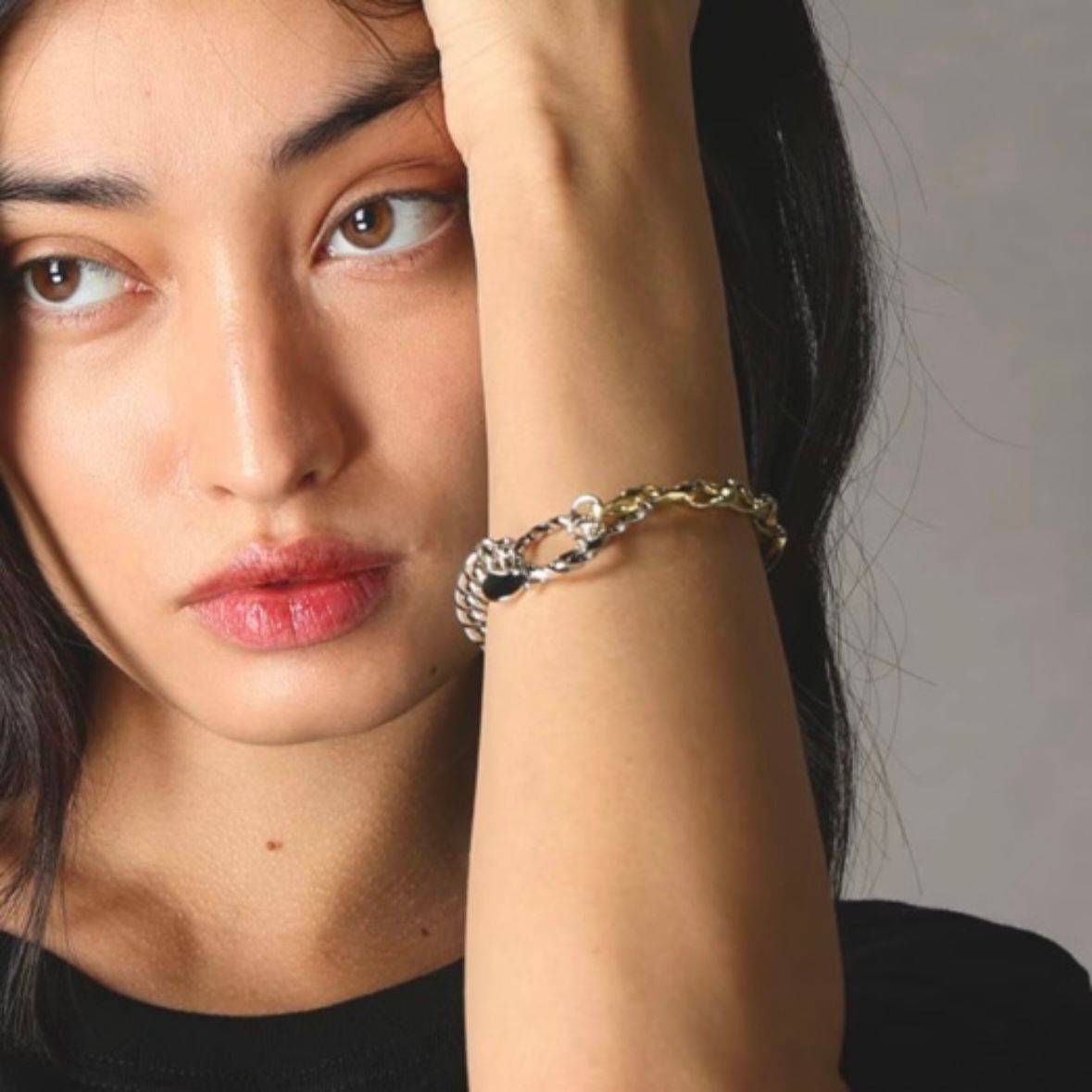 【残り一点】ダブルチェーンブレスレット(GOLD)