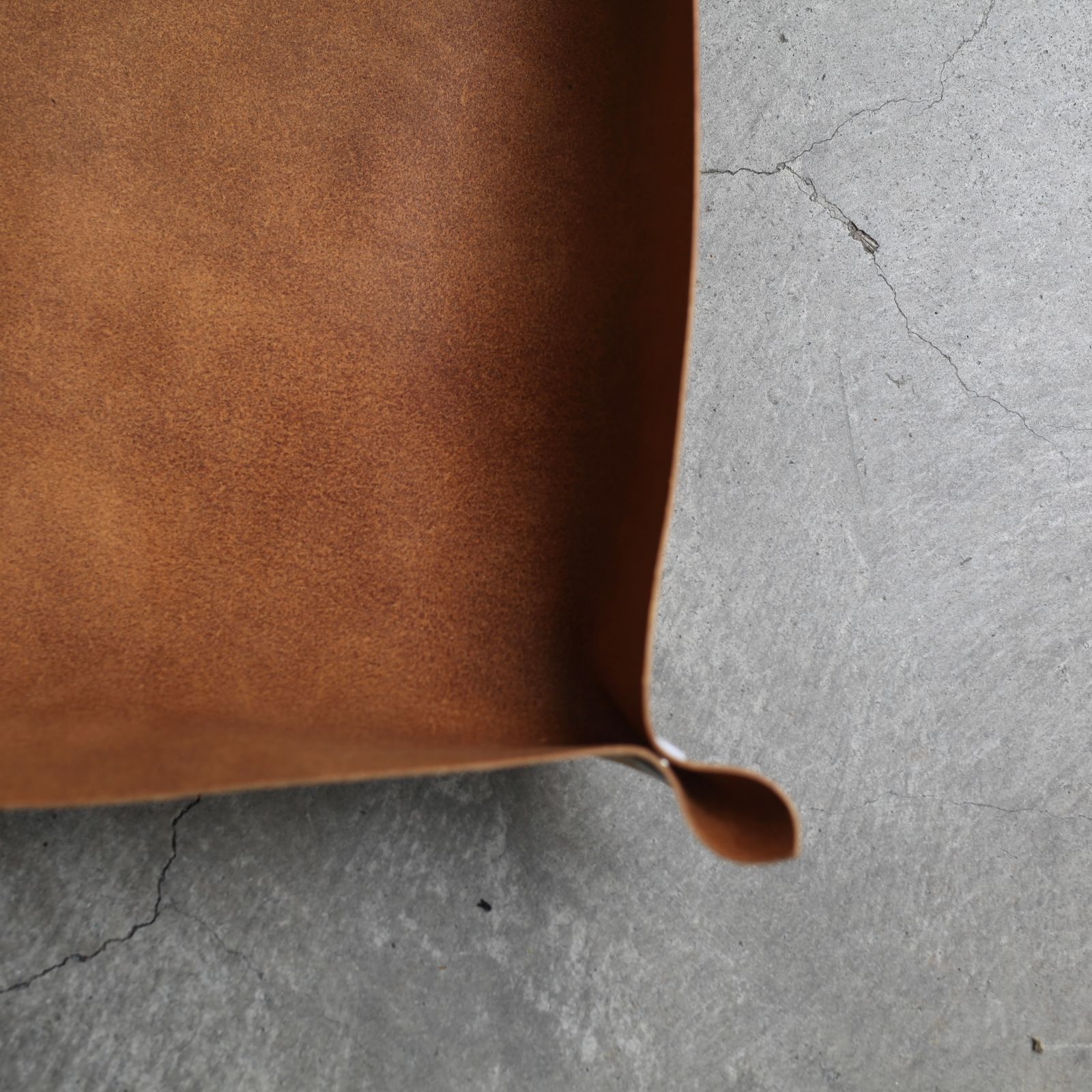 【残り一点】Tray_L