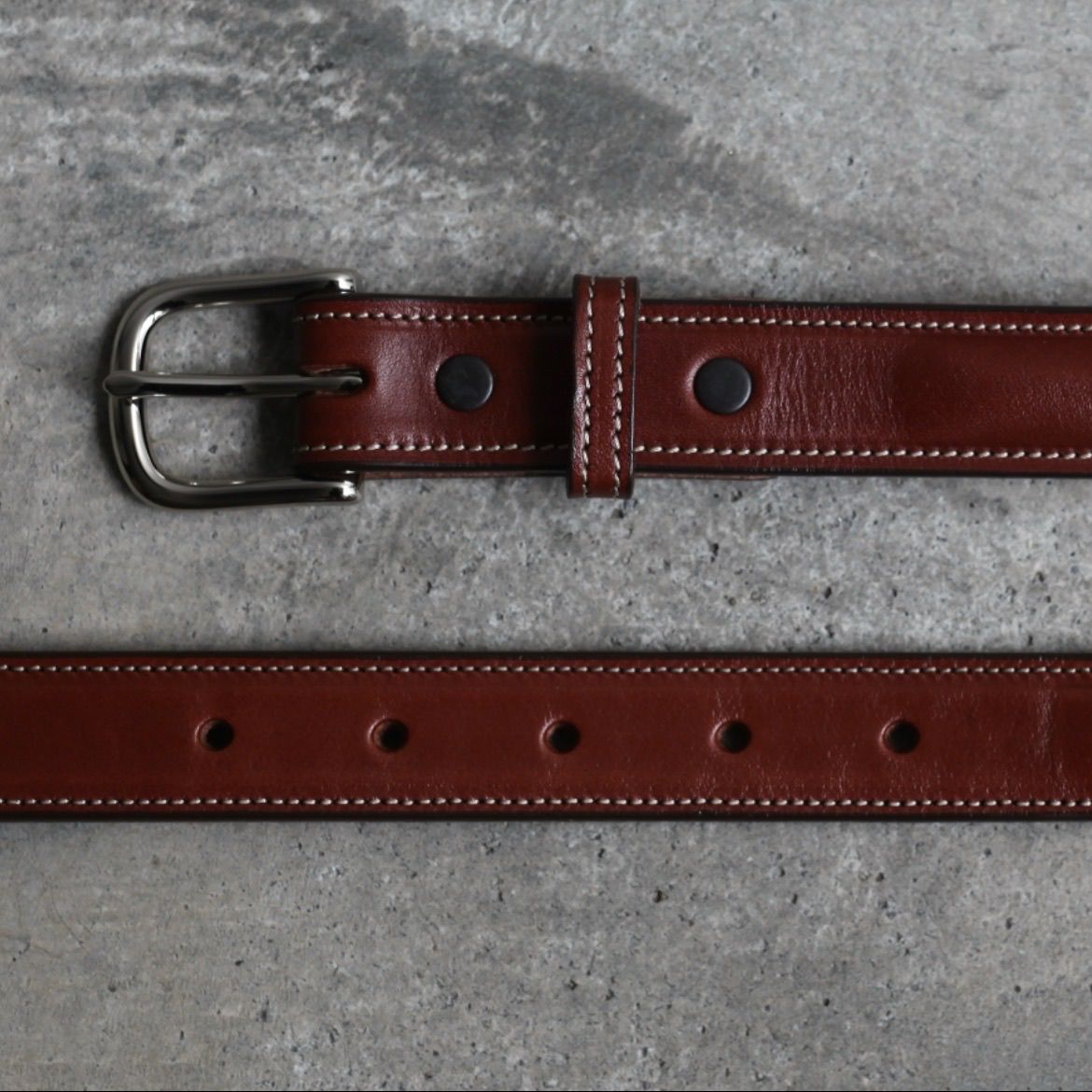 TORY LEATHER - 【残りわずか】1 Round Raised Belt(OAKBARK×NICKEL) | ACRMTSM ONLINE  STORE