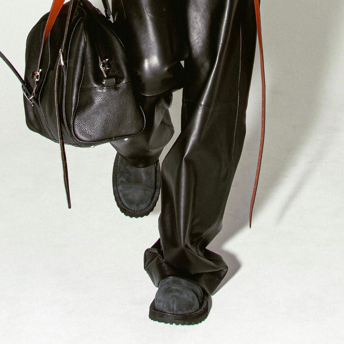 【残り一点】"BRUCE" Suede Big Boots