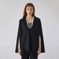 【残り一点】Wool Saxony U Curve Tops