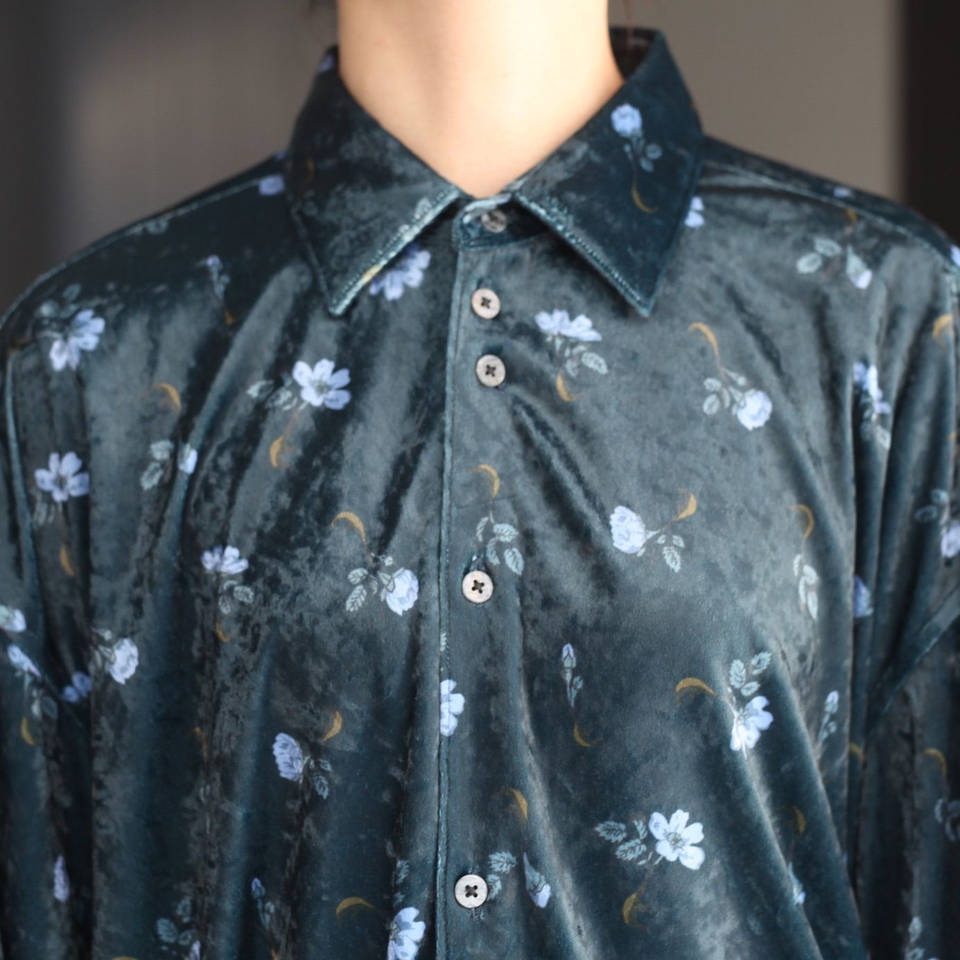 【残り一点】Flowy Shirt