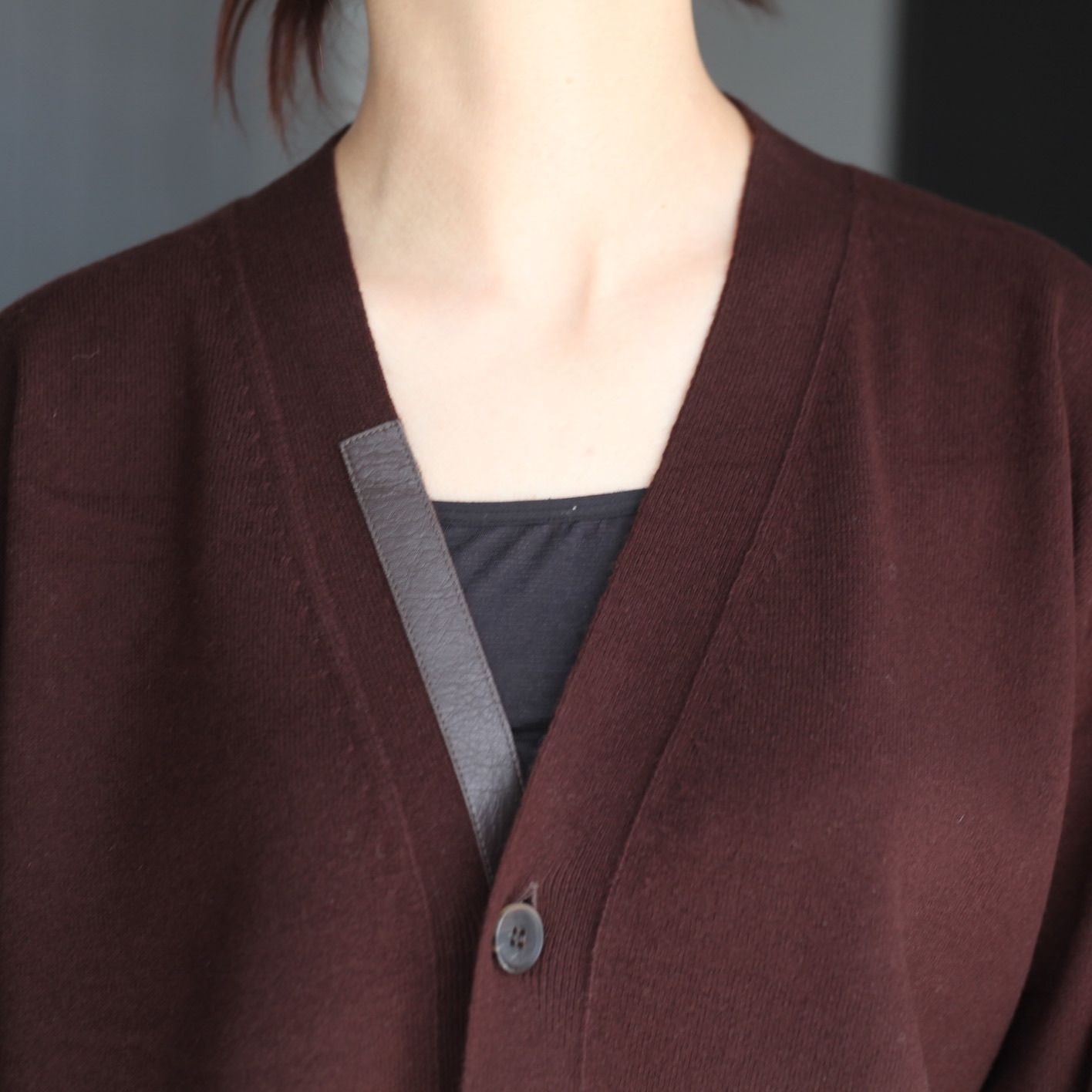 【残り一点】Fine Gauge Cardigan
