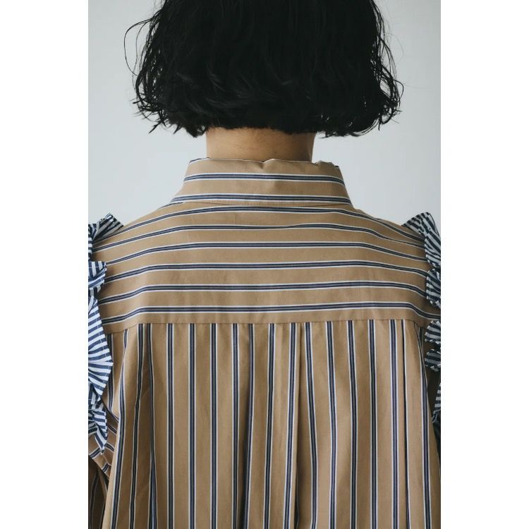 【残り一点】Frill Sleeve Shirt