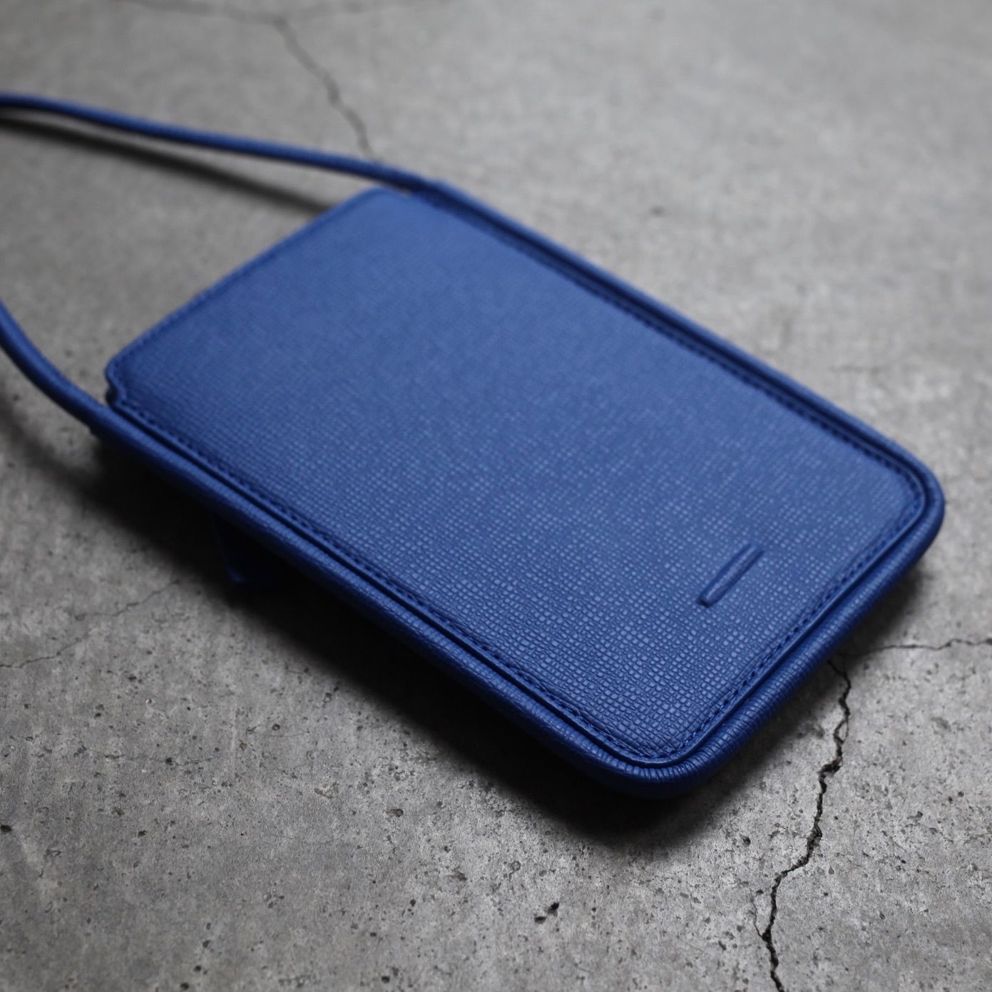 【残り一点】ウォレットバッグ(LAPIS BLUE)