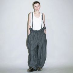 【残り一点】サスペンダーハイウエストタックパンツ