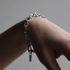 【残りわずか】Hexagon Bracelet
