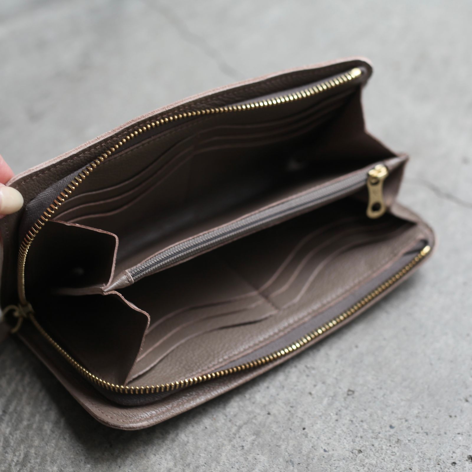 【残り一点】ロングウォレット