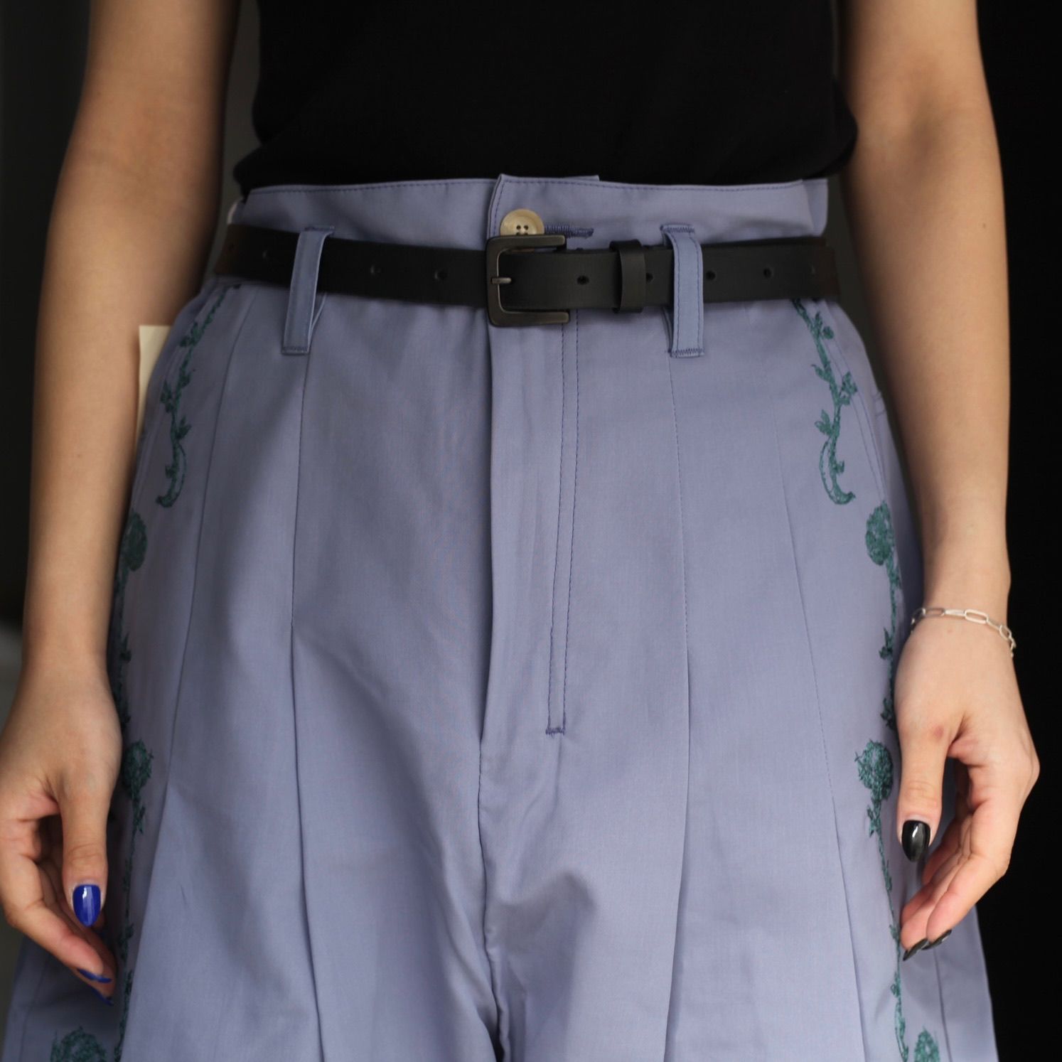 【残り一点】Hi Baggy With Embroidery