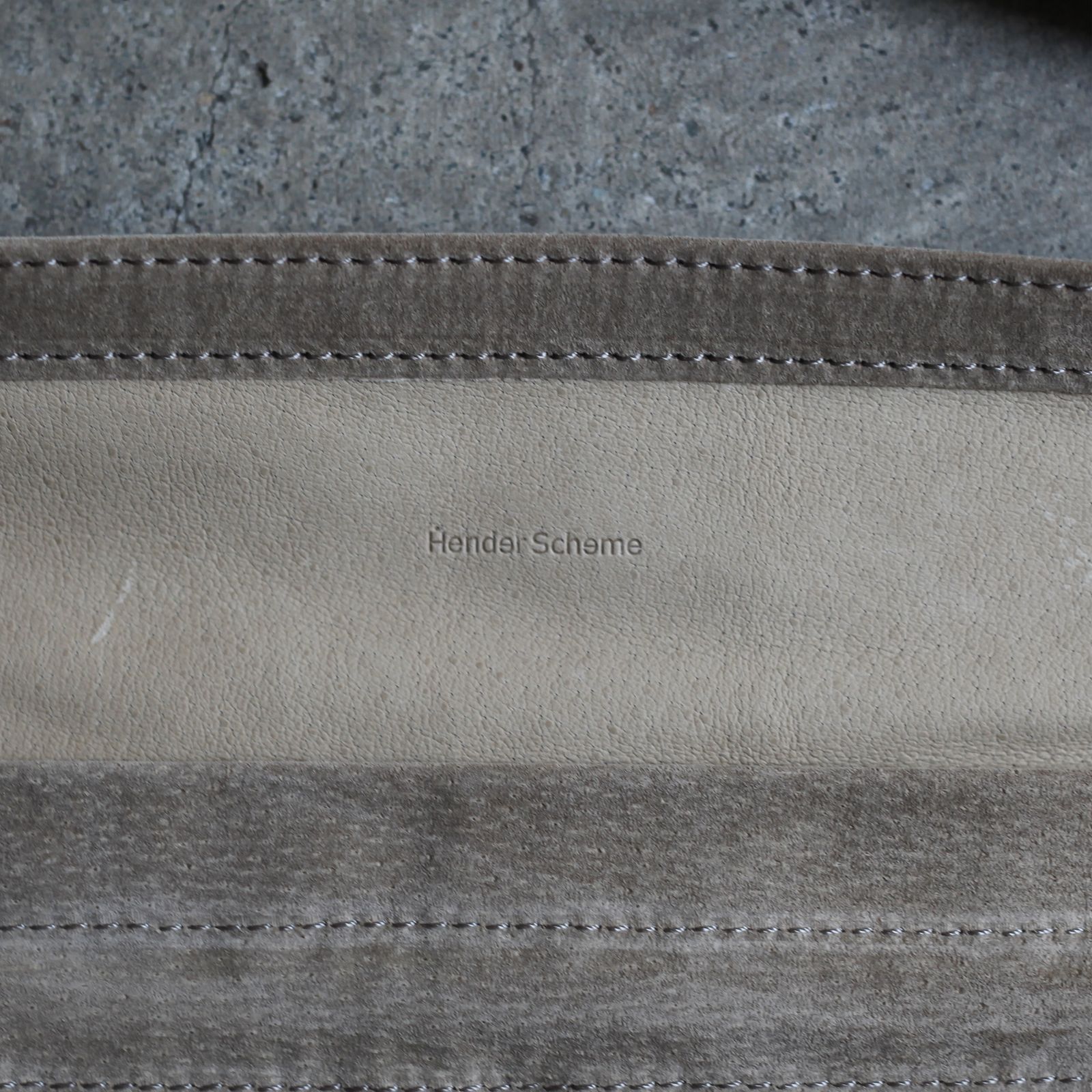 【残りわずか】Red Cross Bag Small(BEIGE)