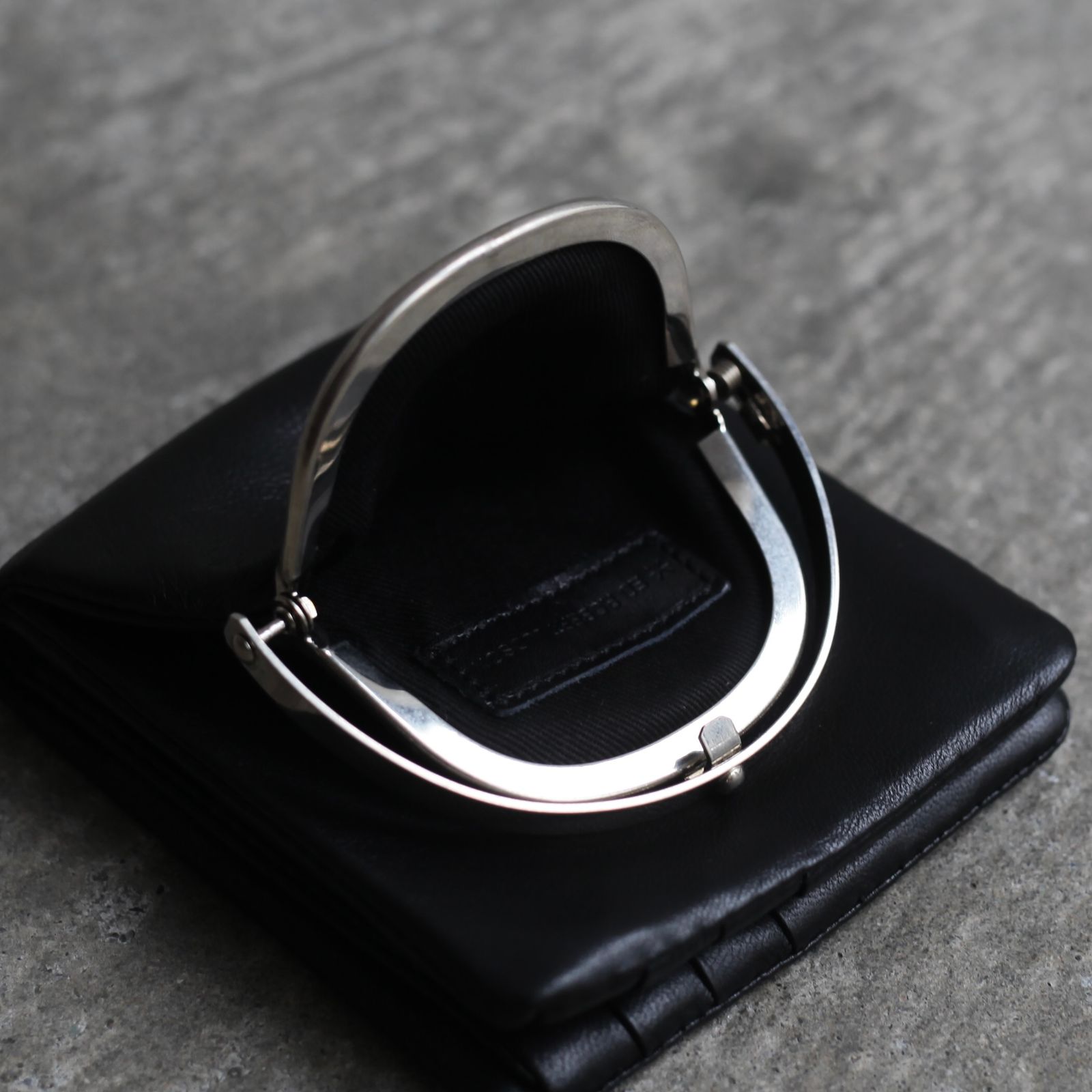 【残りわずか】Frame Half Wallet(ODD_SHEEP)