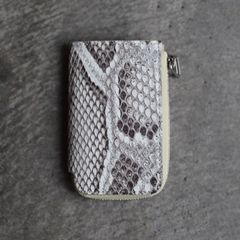 【残りわずか】Cristy Key Card Case(MOLURUS)