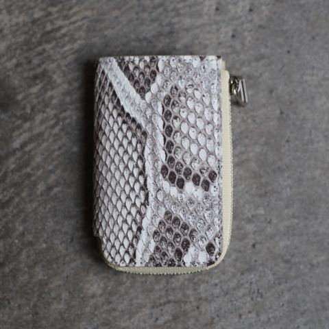 【残りわずか】Cristy Key Card Case(MOLURUS)
